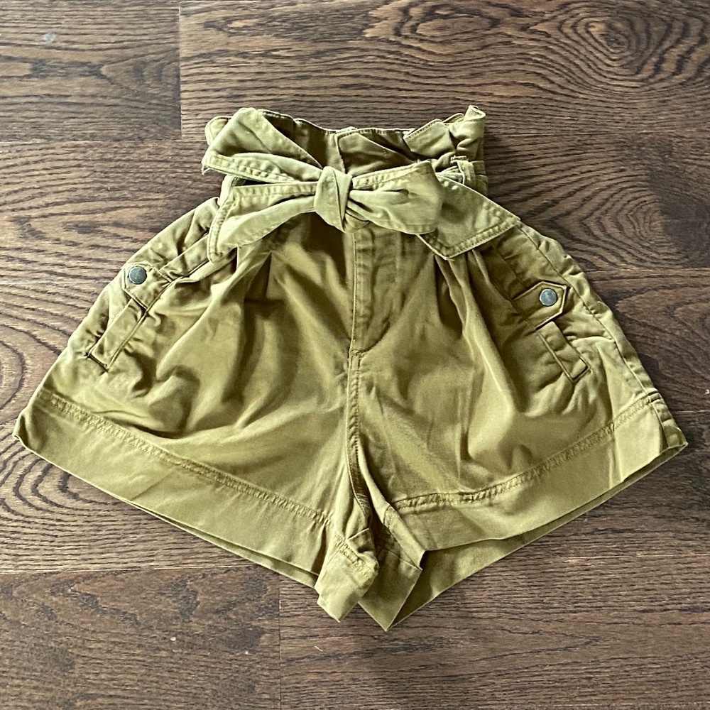 Women's Green Balloon Shorts